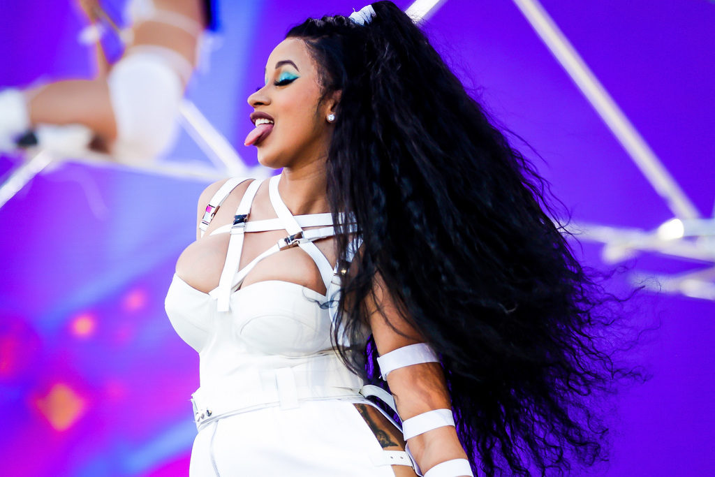 (GETTY) Coachella Weekend 2, Day 3 - Cardi B