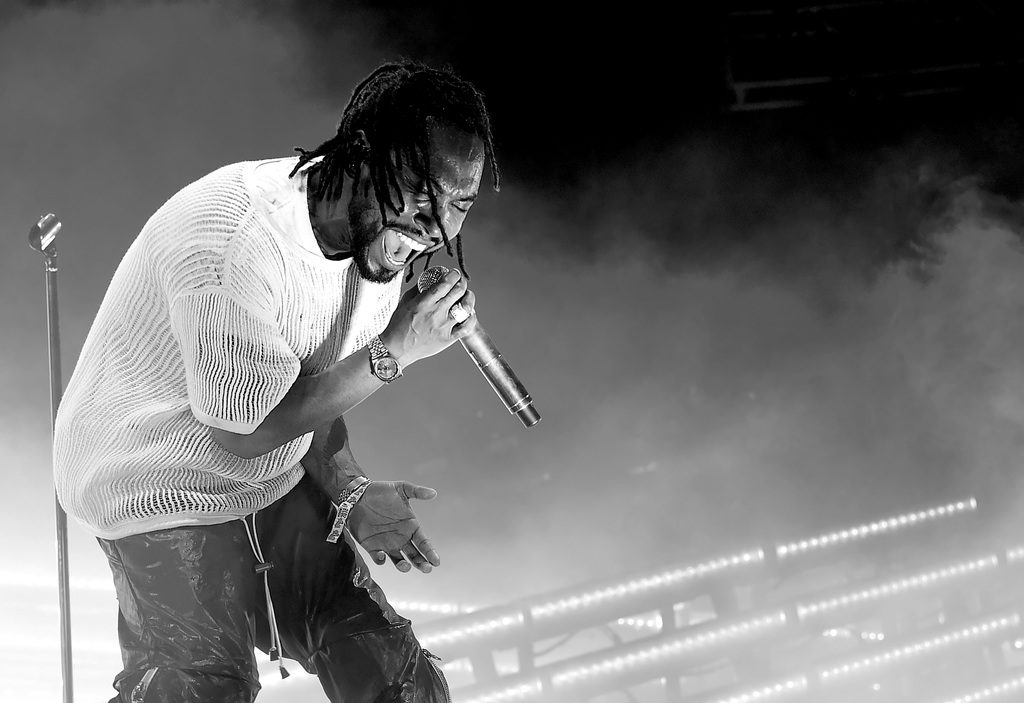 (GETTY) Coachella Weekend 2, Day 3 - Miguel