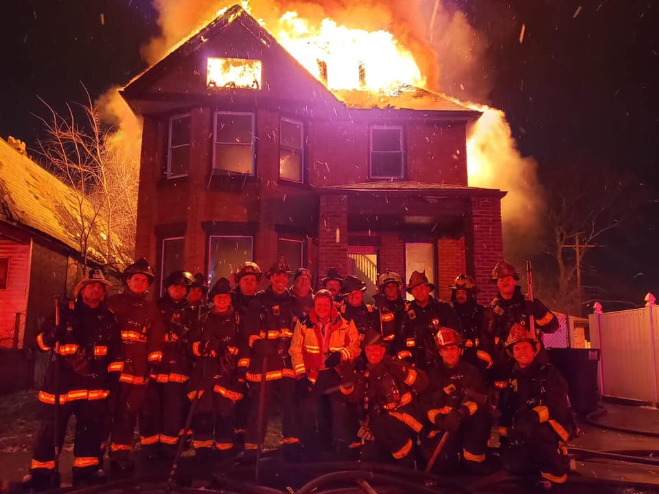 Detroit firefighter photo faces backlash