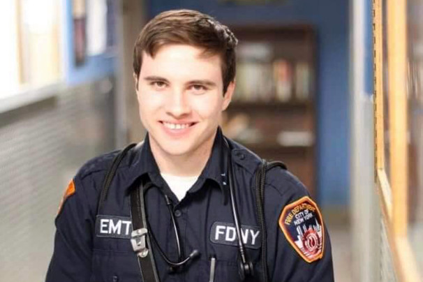 23-Year-Old EMT Commits Suicide With Gun Belonging To His Retired NYPD Officer Dad