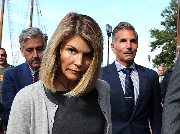 Lori Loughlin Highly Anxious About Contracting COVID-19 In Dirty Prison, Lori Loughlin & Mossimo Giannulli Secretly Escaped To Luxe Resort After Early Prison Releases