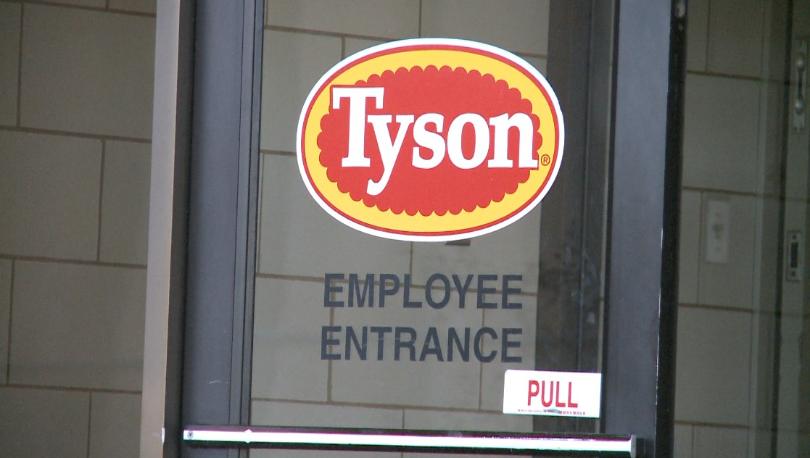 600 Meat Processing Workers Contract COVID-19 After Trump Forced Plants To Stay Open Managers At Tyson Meat Plant Placed Bets On How Many Workers Would Get COVID-19