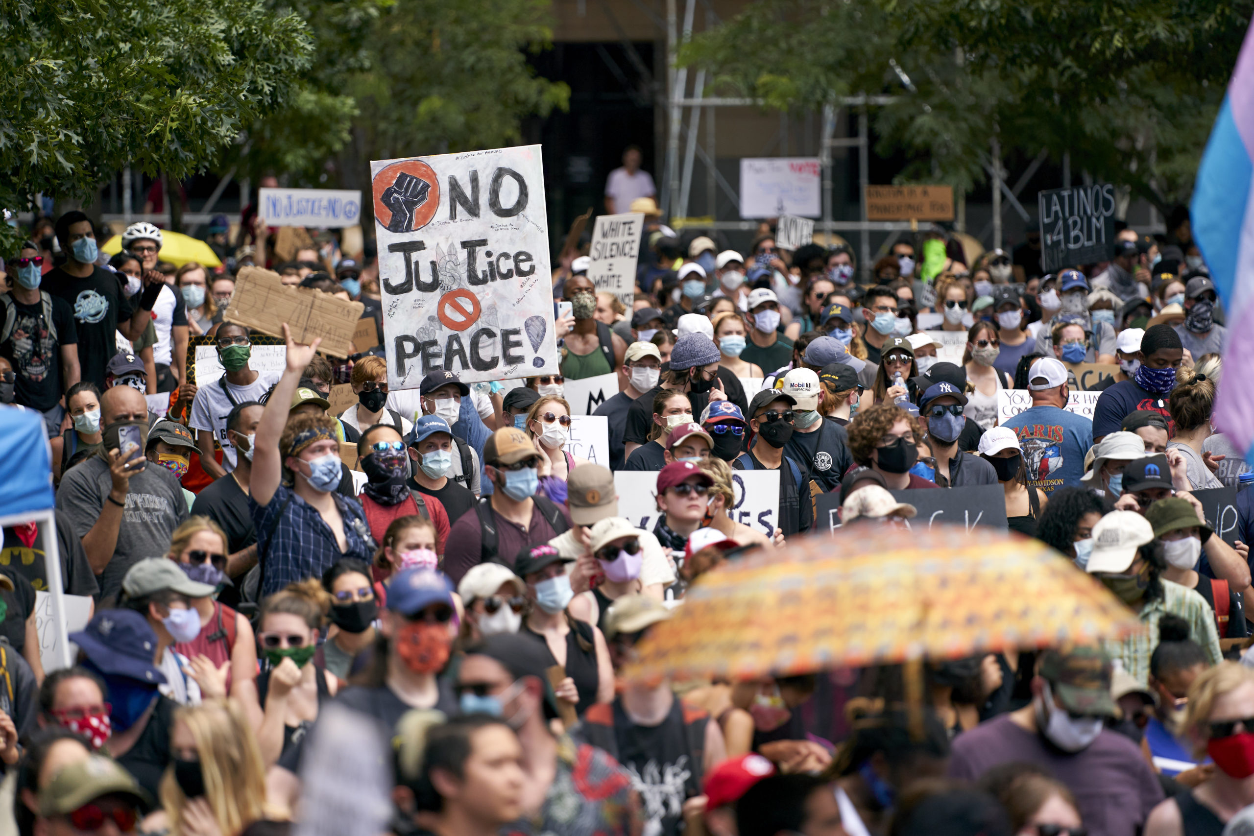 FBI Arrest Texas Man Who Allegedly Threatened To Kill 200 Black Lives Matter Protestors