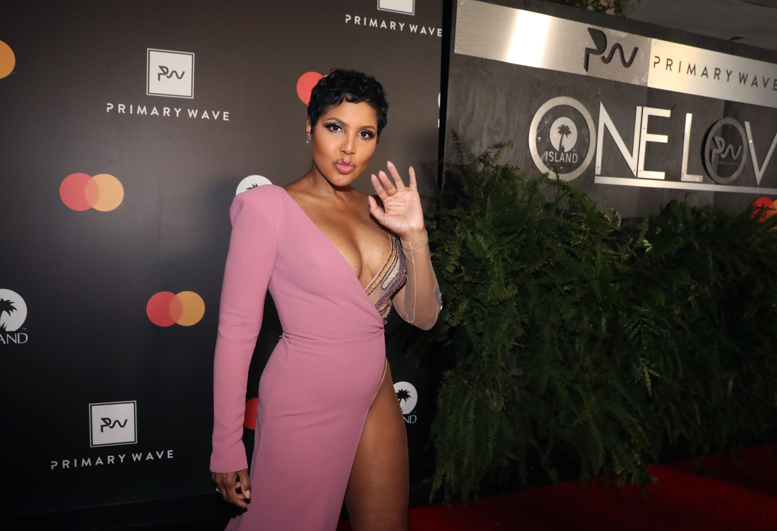 Toni Braxton Regrets Not Fooling More Around While Younger, Says Religion Interfered