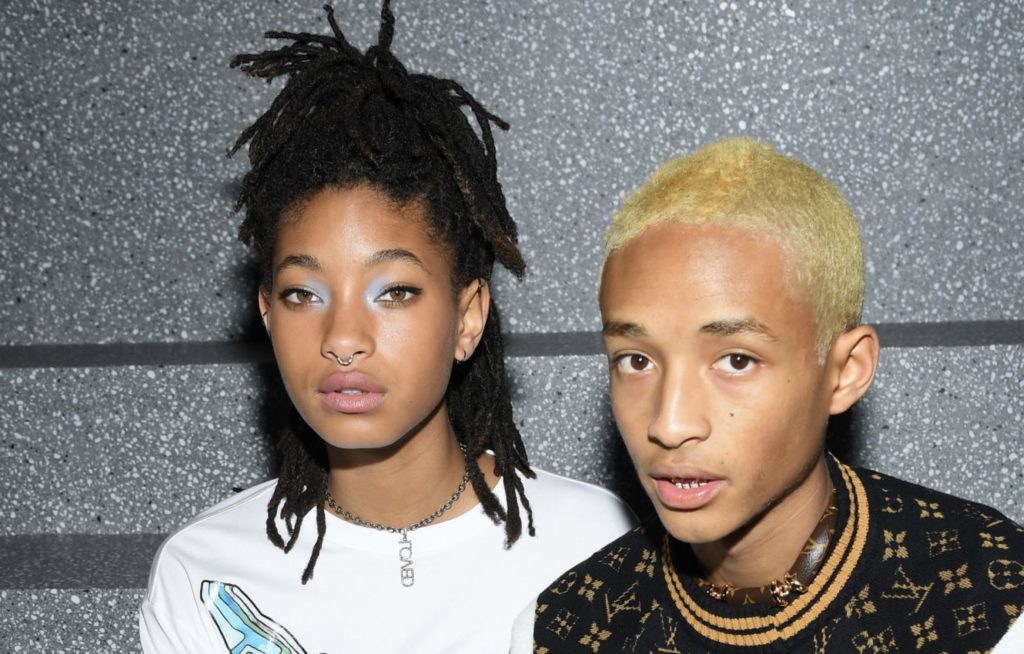 Why Willow Smith says she and Jaden felt 'shunned' by the Black community -  Good Morning America