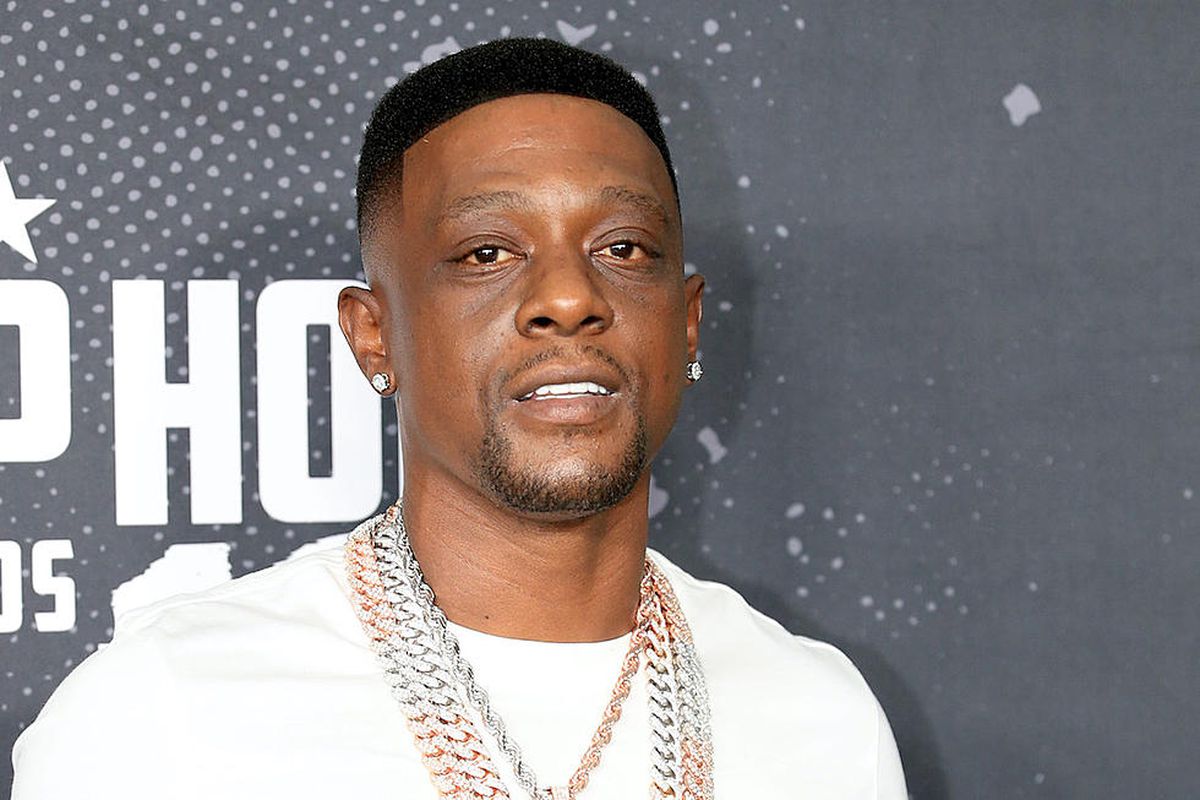 Lil Boosie Sprinter Van Reportedly Shot At In Dallas Parking Lot, Rapper Allegedly Shot In Leg