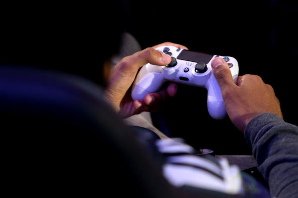 Illinois State Officials Trying To Prohibit Sales Of All Violent Video Games