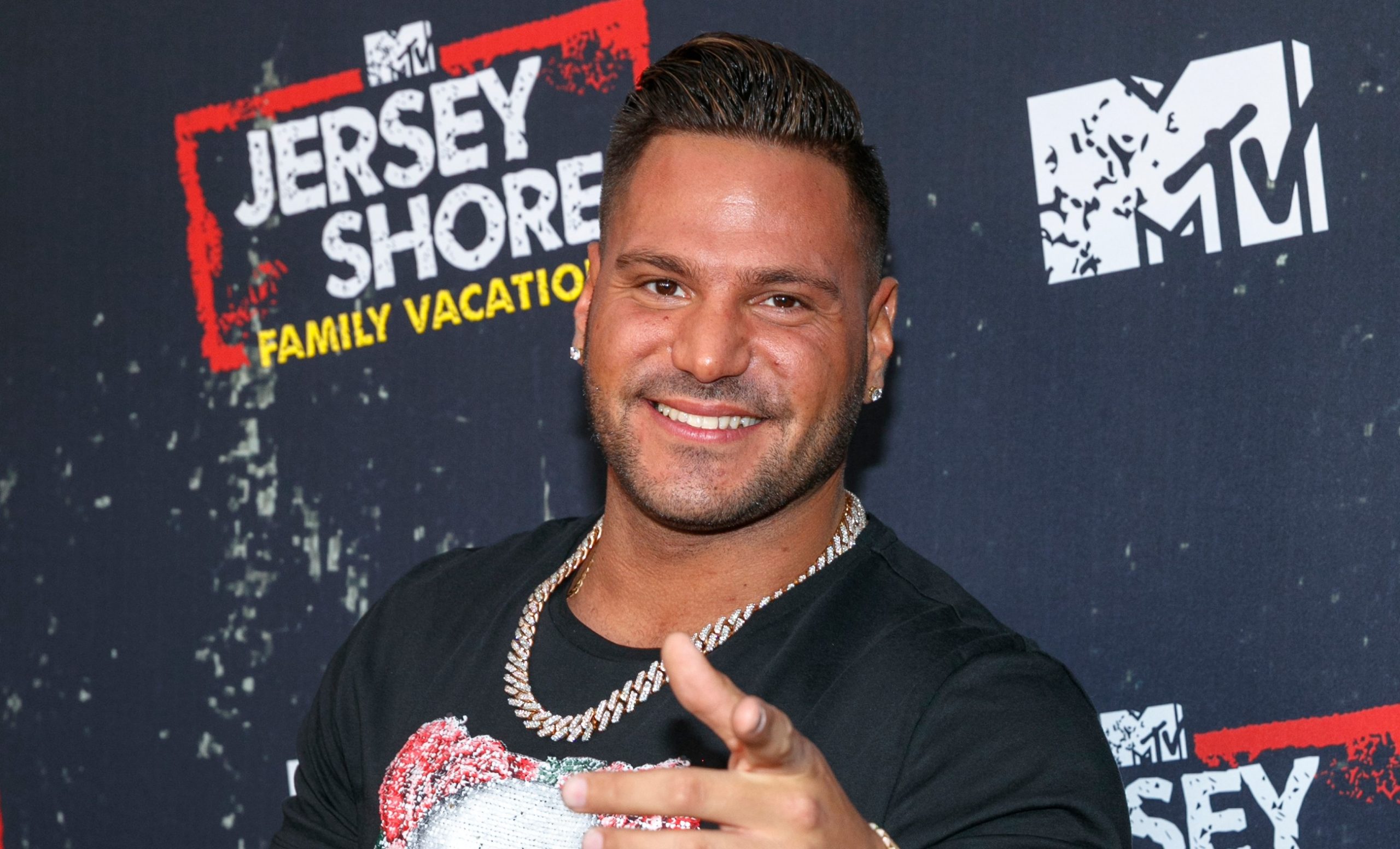 Jersey Shore Star Ronnie Ortiz-Magro Arrested For Domestic Violence