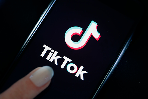 TIK TOK