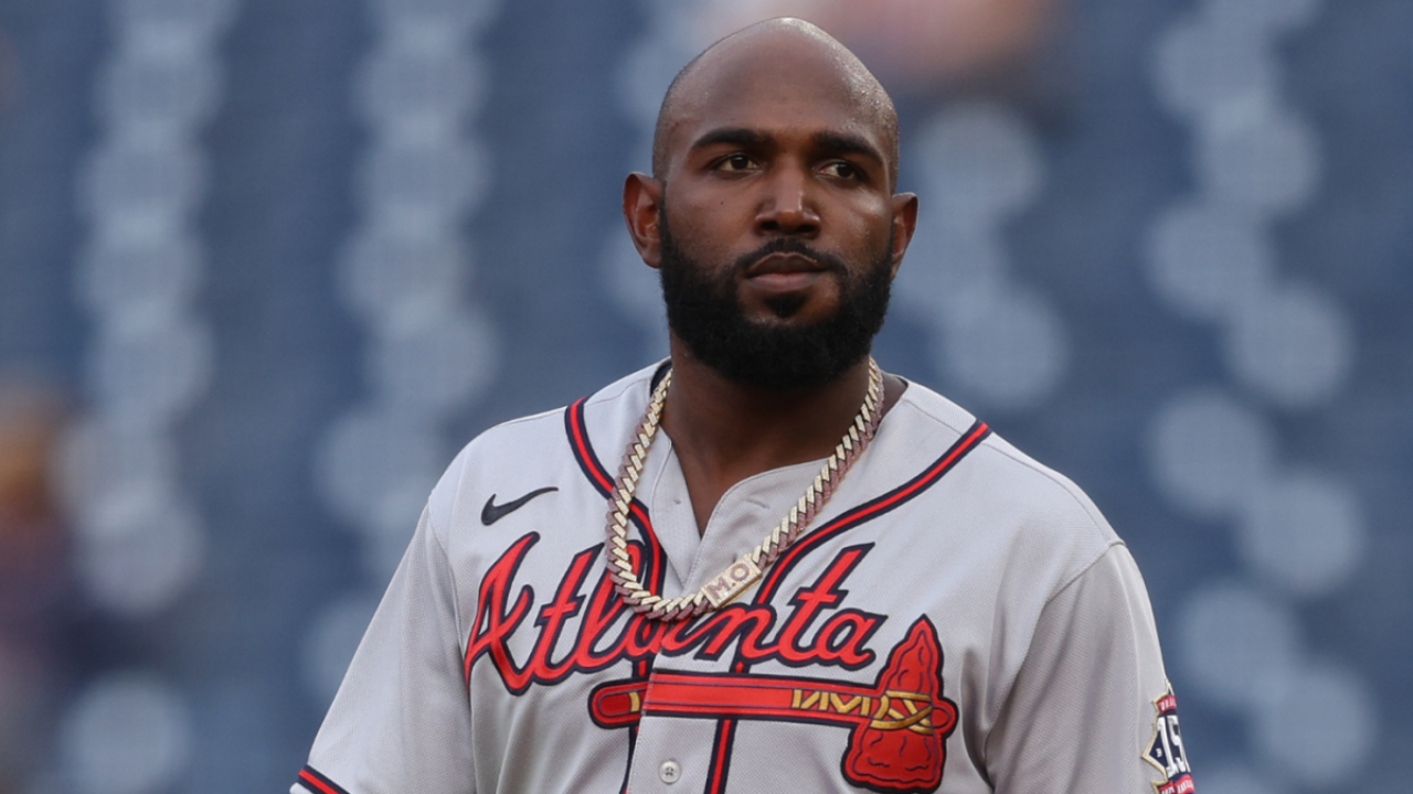 Marcell Ozuna was choking wife as cops burst in, police video shows