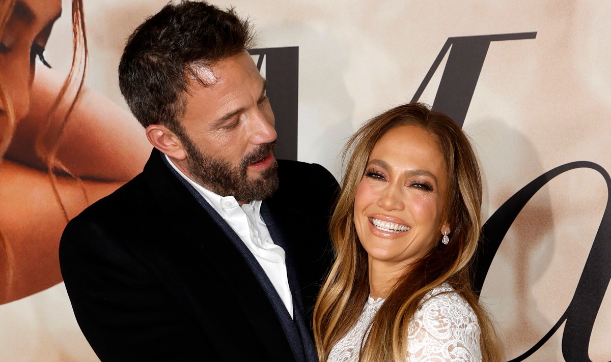 jennifer lopez ben affleck engaged