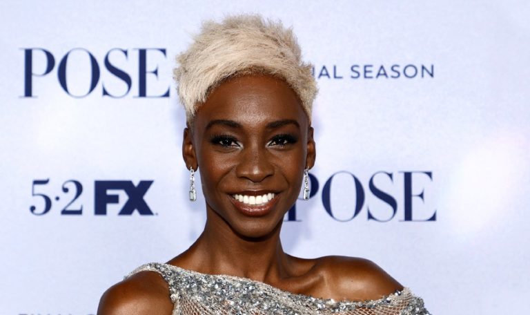 Pose Star Angelica Ross Becomes First Trans Actress To Play Roxie Hart In Chicago On 