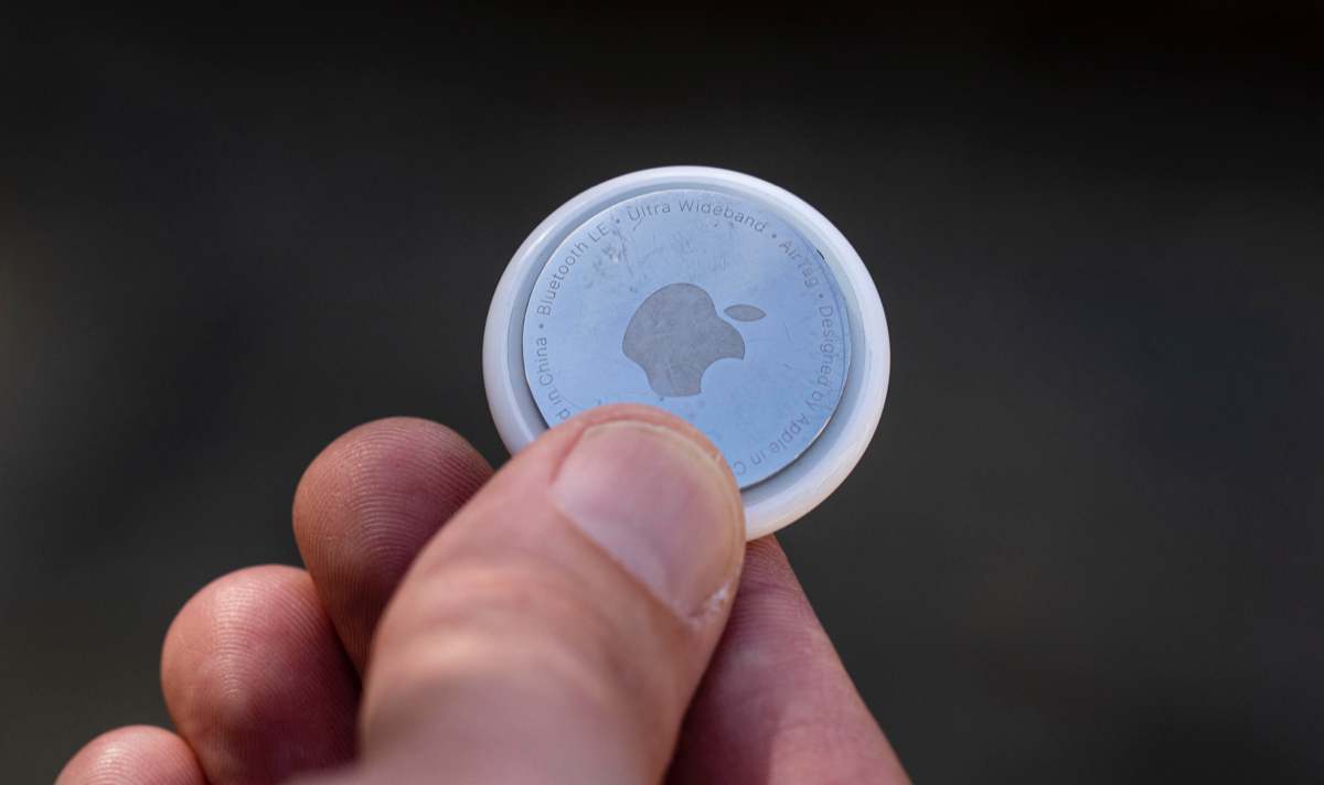 women sue apple over airtag stalking