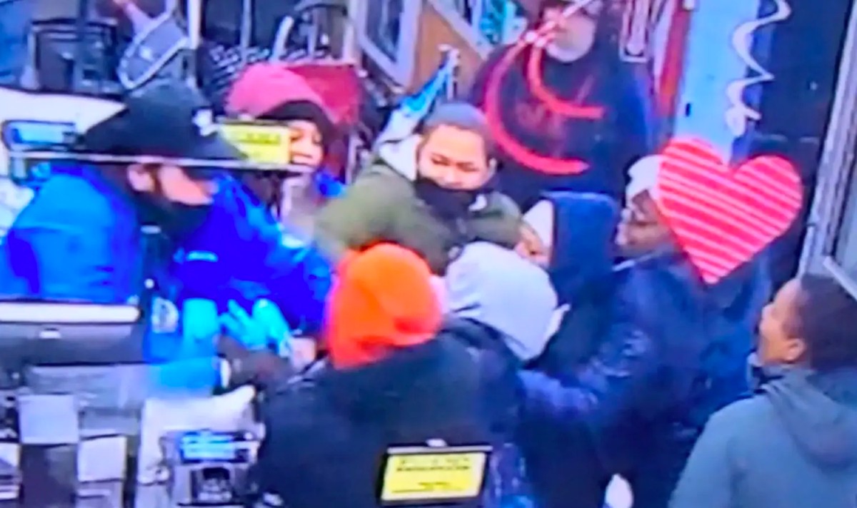 bronx woman new york fight