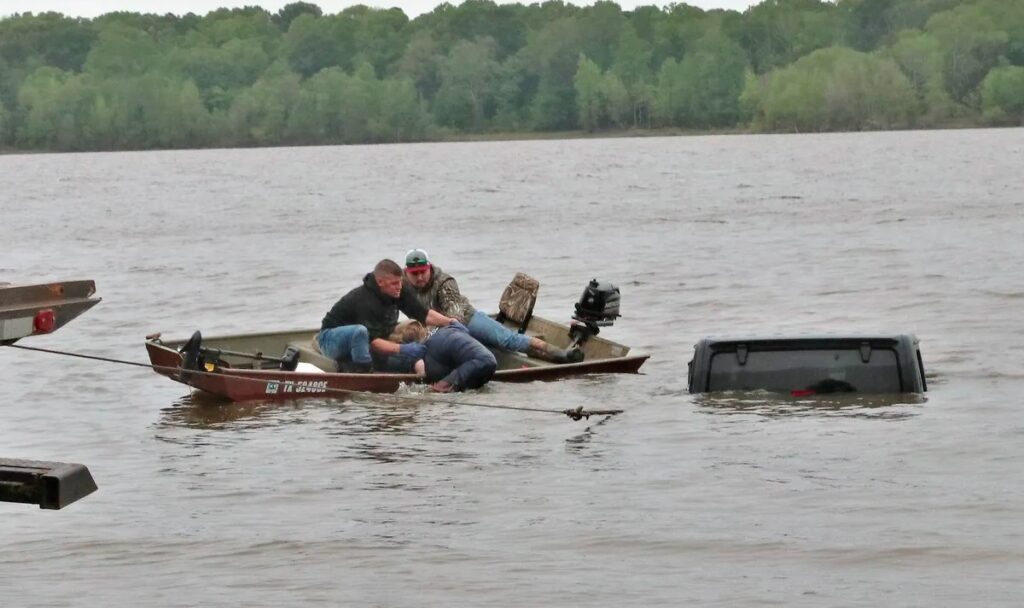 texas woman submerged water