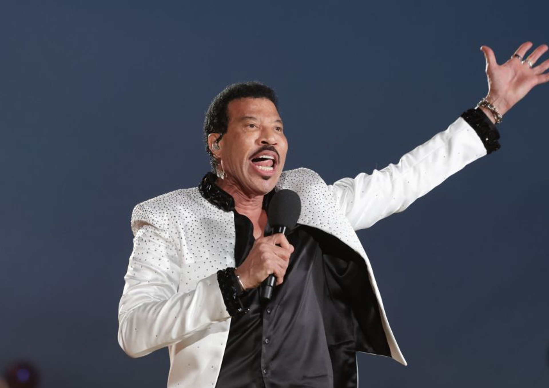 Lionel Richie reveals anti aging secrets at 73
