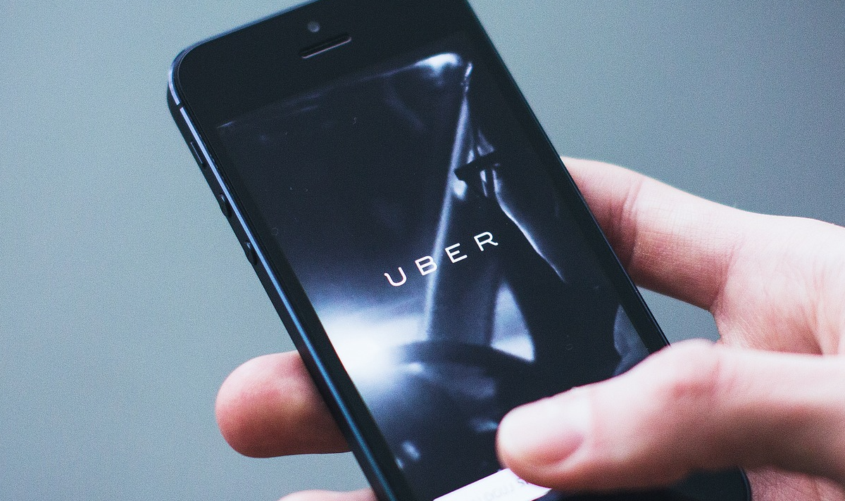 uber to allow minors to ride in cars alone