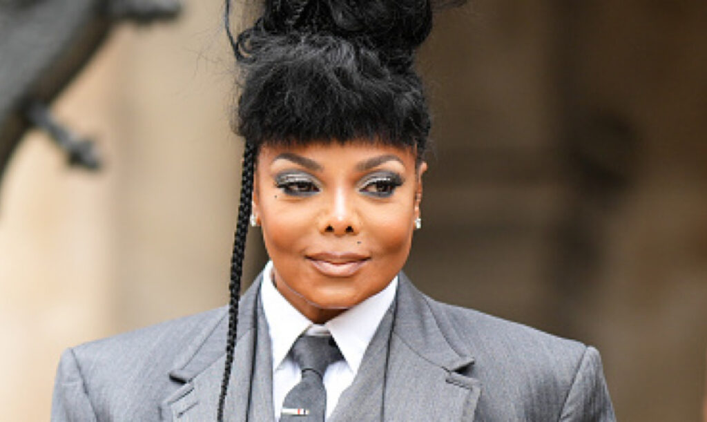 Social Media Reacts To Janet Jackson, 57, Kissing 23-Year-Old Backup ...