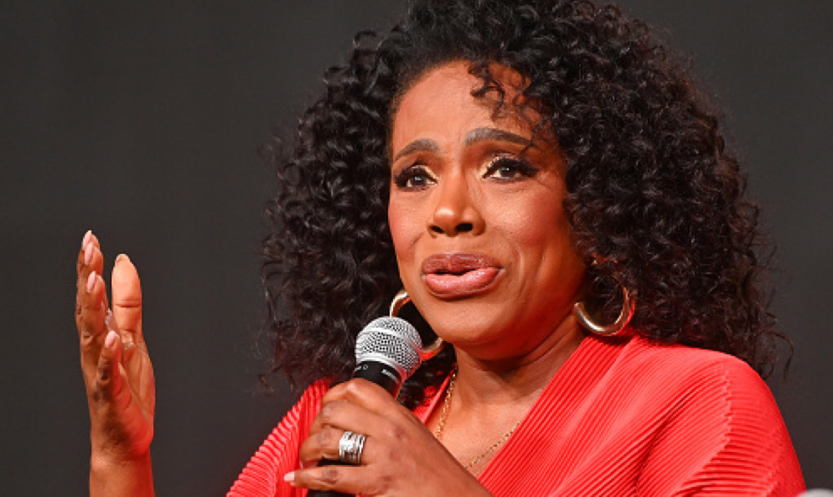 Sheryl Lee Ralph Recalls The Scary Moment She 'Collapsed' After Her Son
