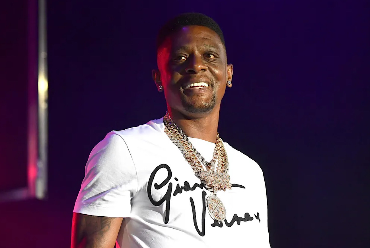 Boosie Sweetly Explains To His Daughter Why The Tooth Fairy Gives Her $800 At His House & Only $50 At Her Mom House