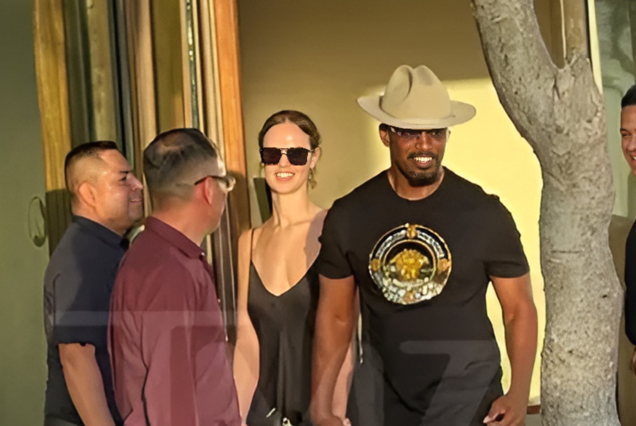 Jamie Foxx Living His Best Life With GF Alyce Huckstepp In Mexico