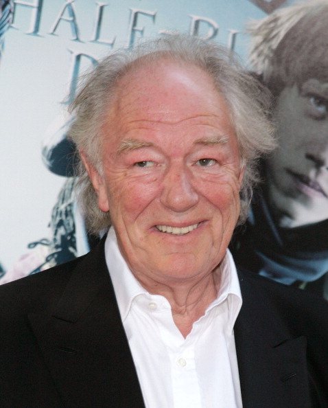 Michael Gambon Actor Who Played Dumbledore In Harry Potter Films Dies At Age 82 • Hollywood 9985