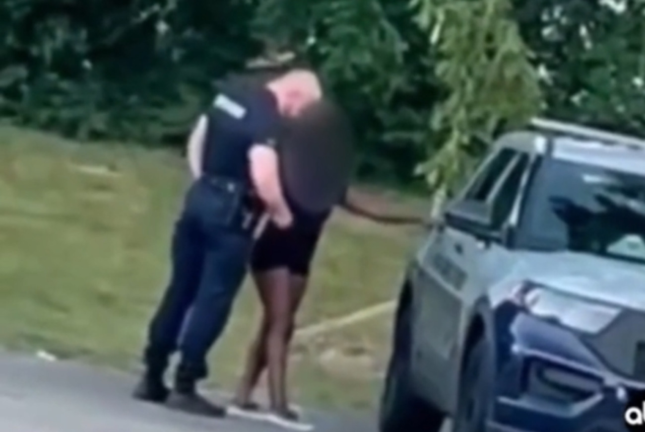 UPDATE: Police Officer Who Was Caught On Camera Kissing Woman Has Been Suspended