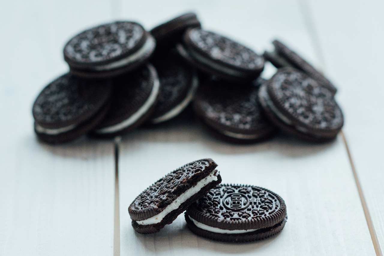 Oreo Customers Believe Company Is Being Cheap After Cookies Have Less Crème Filling