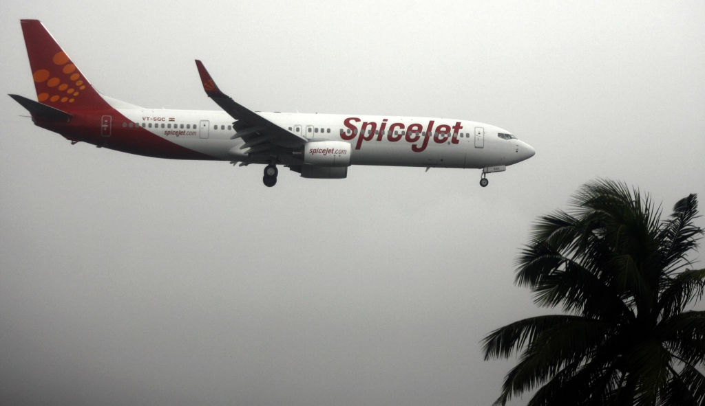 SpiceJet plane