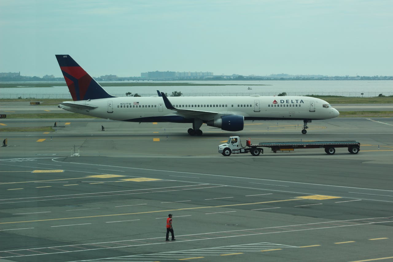 Delta aircraft