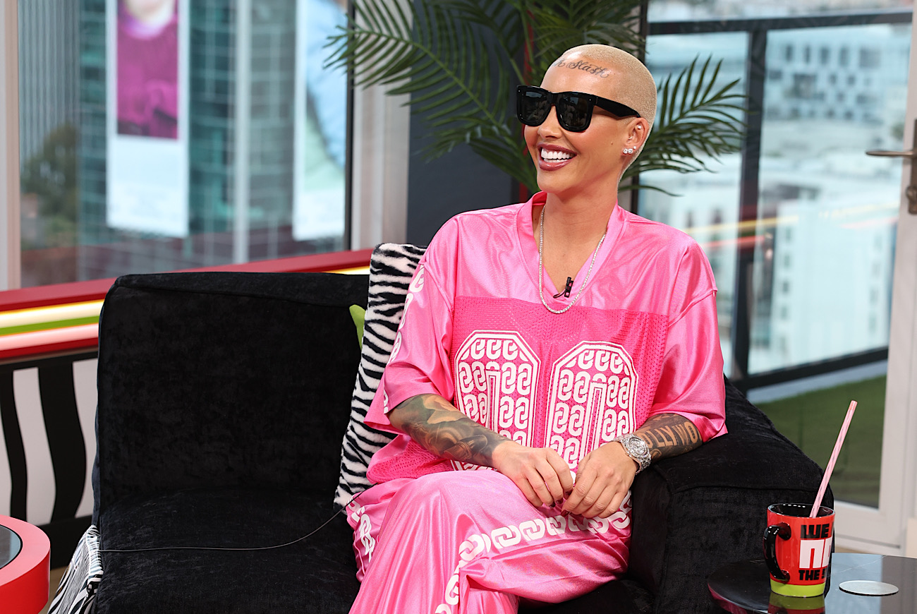 Amber Rose On 'The Jason Lee Show'