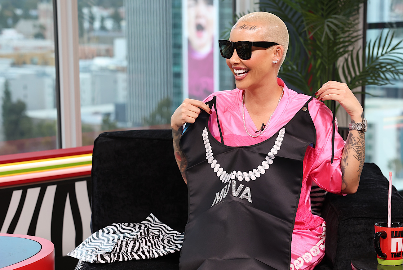 Amber Rose On 'The Jason Lee Show'