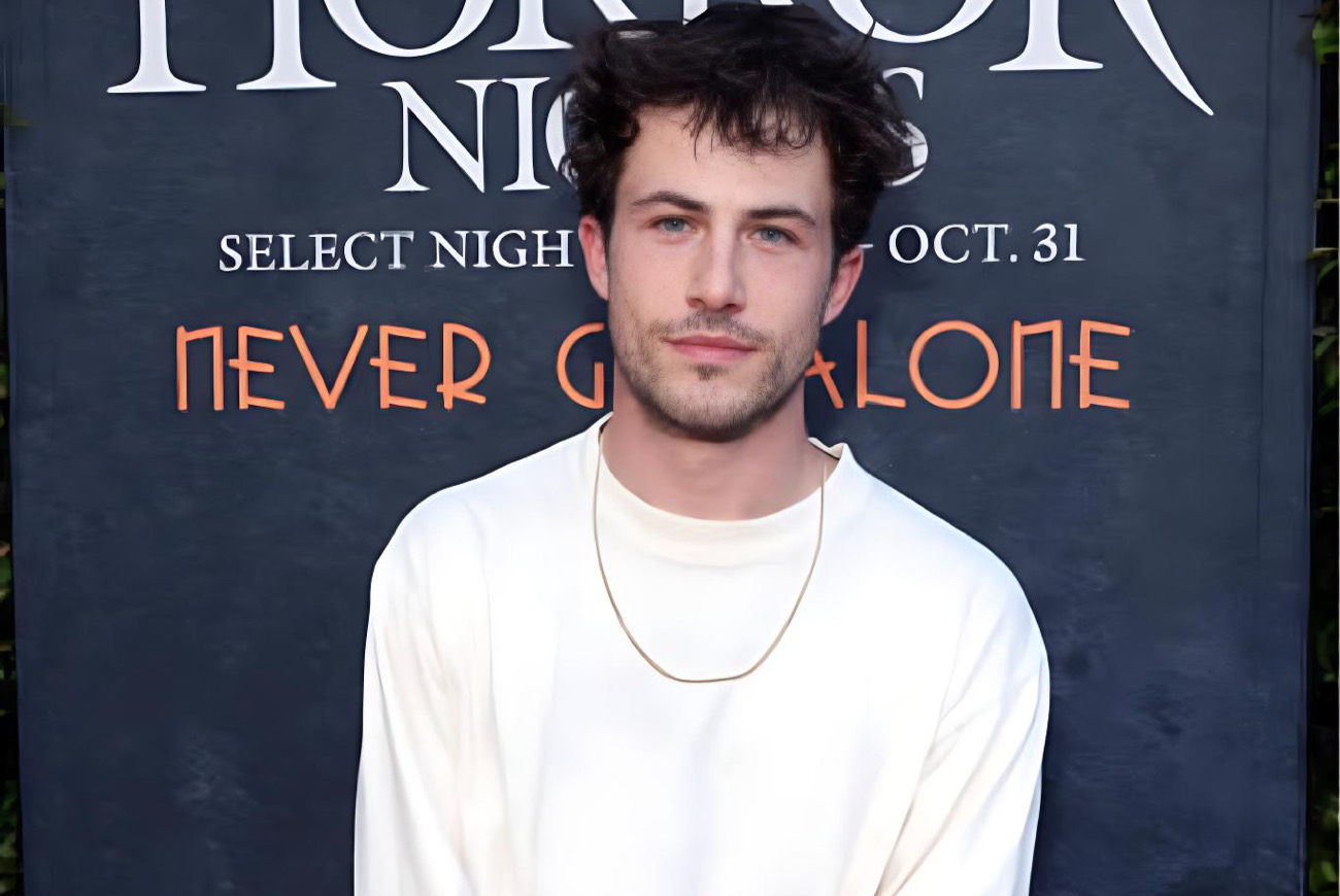 Dylan Minnette who played the star role of Clay Jensen in the hit series ‘13 Reasons Why’ recently shared why he quit acting. 