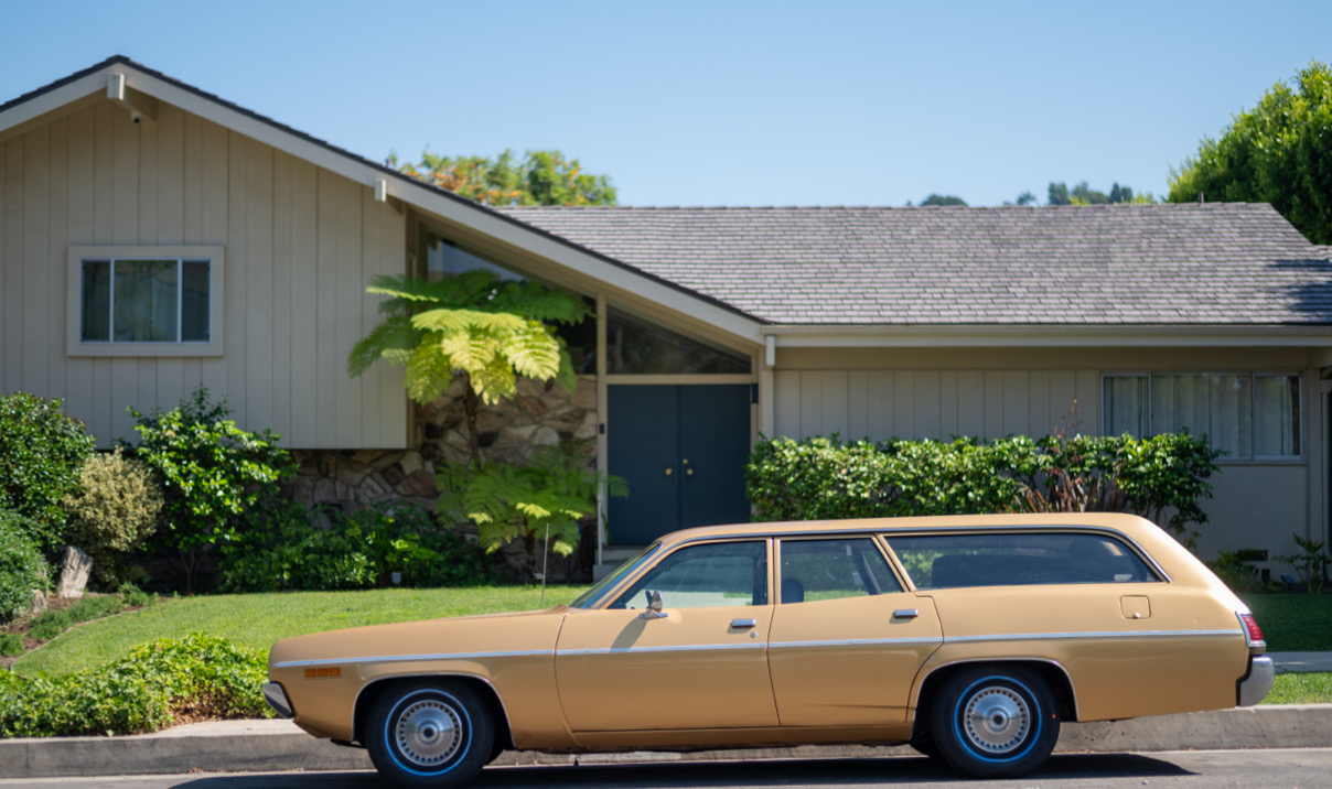 Win a VIP Brunch with Original Cast Members at The Iconic Home of “The Brady Bunch” While Supporting No Kid Hungry