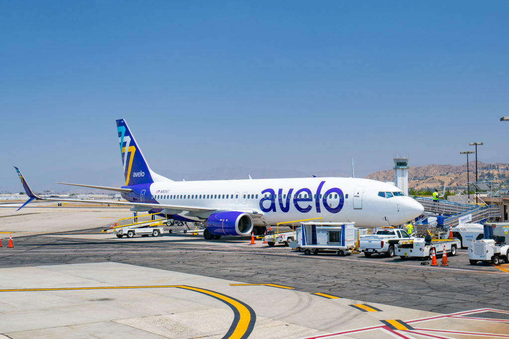 Low-Cost Airline Partners With ICE to Charter Deportations
