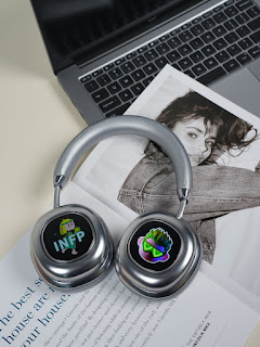 In a sea of wireless headphones focused on pure audio, MorningBlues Visual Wireless Stereos breaks the mold