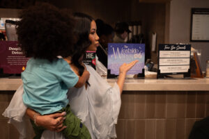 If you were casually grabbing a $20 smoothie at Erewhon Culver City and suddenly looked up to see Jhené Aiko standing there… just know jealousy is a very real emotion right now.