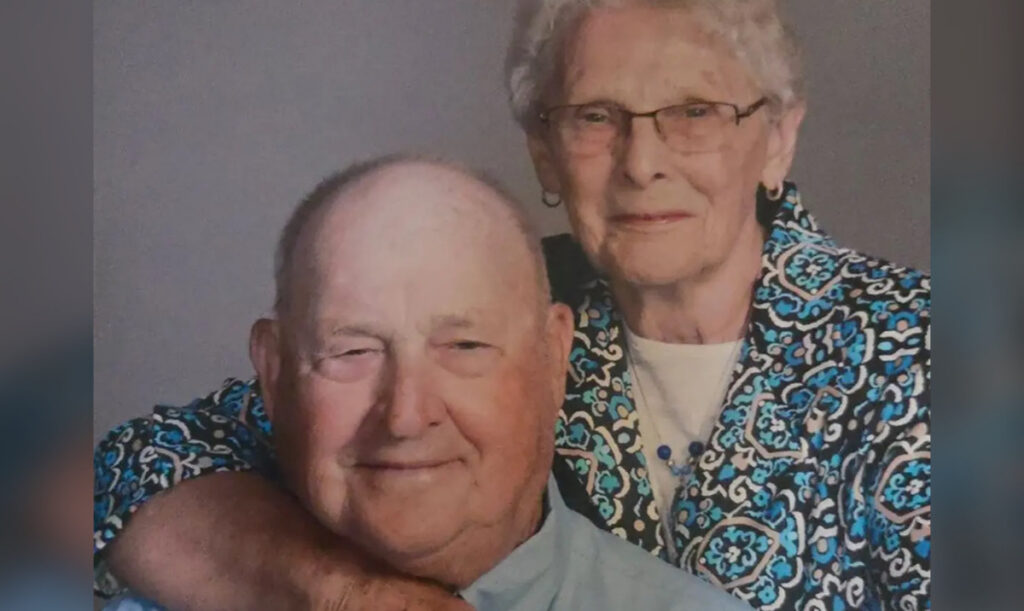Love Until the Very End: Maryland Couple Married 70 Years Dies Holding Hands After Crash