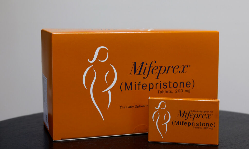 Alito Temporarily Reinstates FDA Rule Allowing Mail Delivery of Abortion Pill