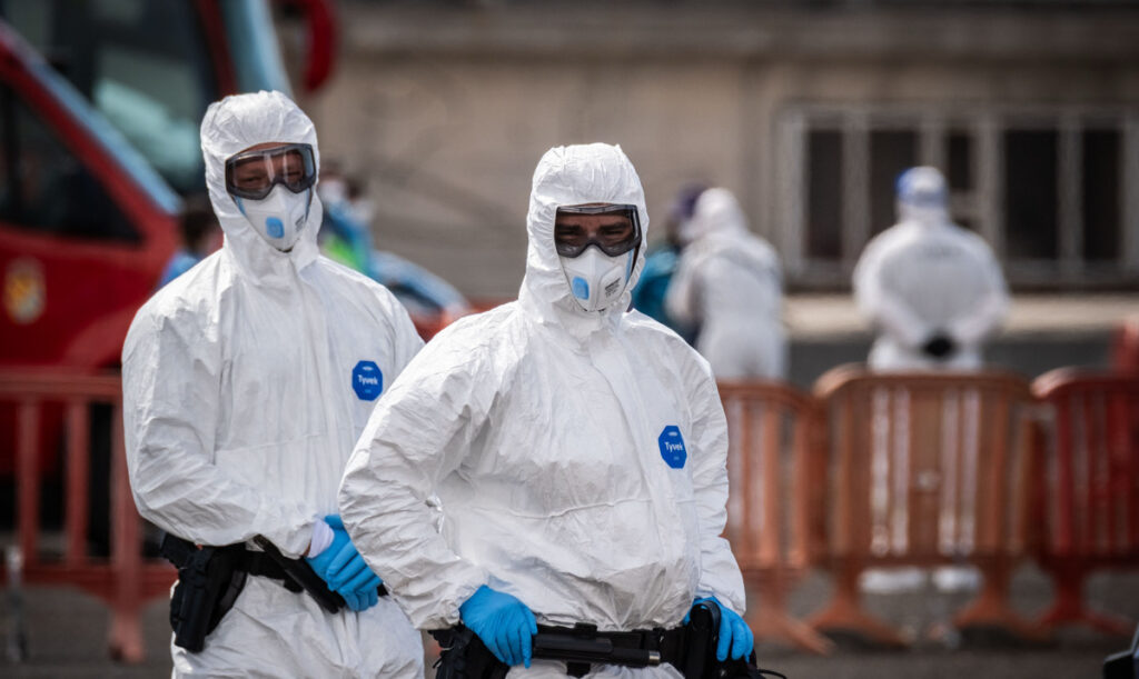 Americans Return From Cruise Ship Infected With Hantavirus — 1 Has Tested Positive, Another Has Symptoms
