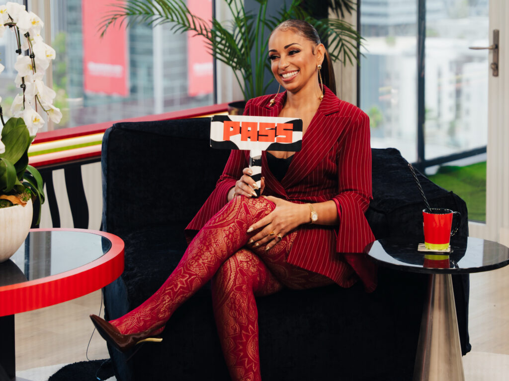 Mýa On 'The Jason Lee Show'