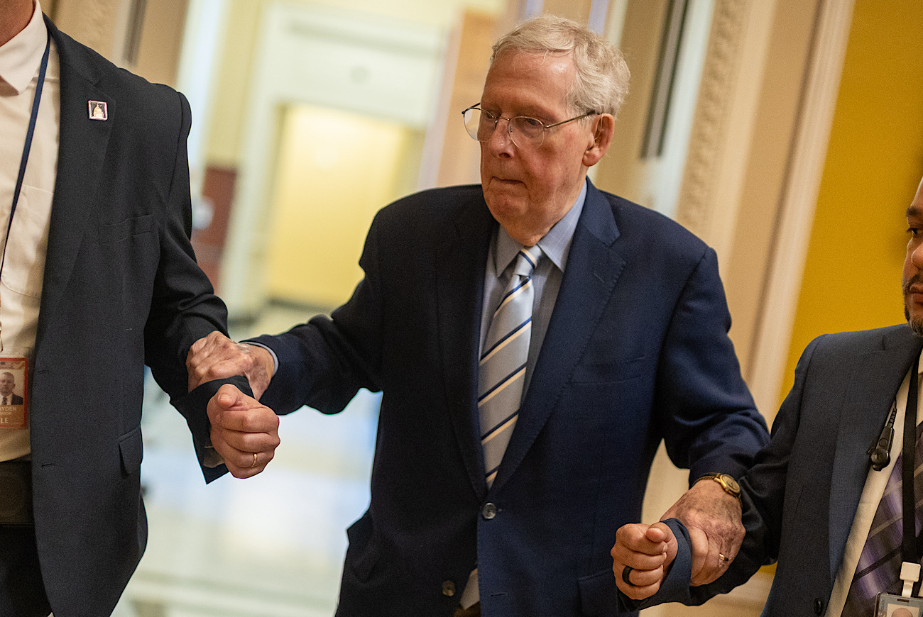 Rep For Senator Mitch McConnell Says He Hasn’t Kicked The Bucket And Is Still Kicking Amid Death Rumors, Was Found 'Unconscious' In Home: ‘He Continues To Improve In The Hospital’