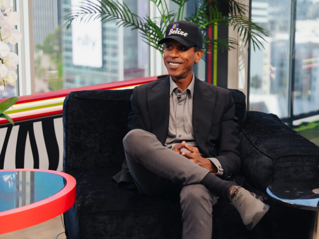 Shyne On 'The Jason Lee Show'