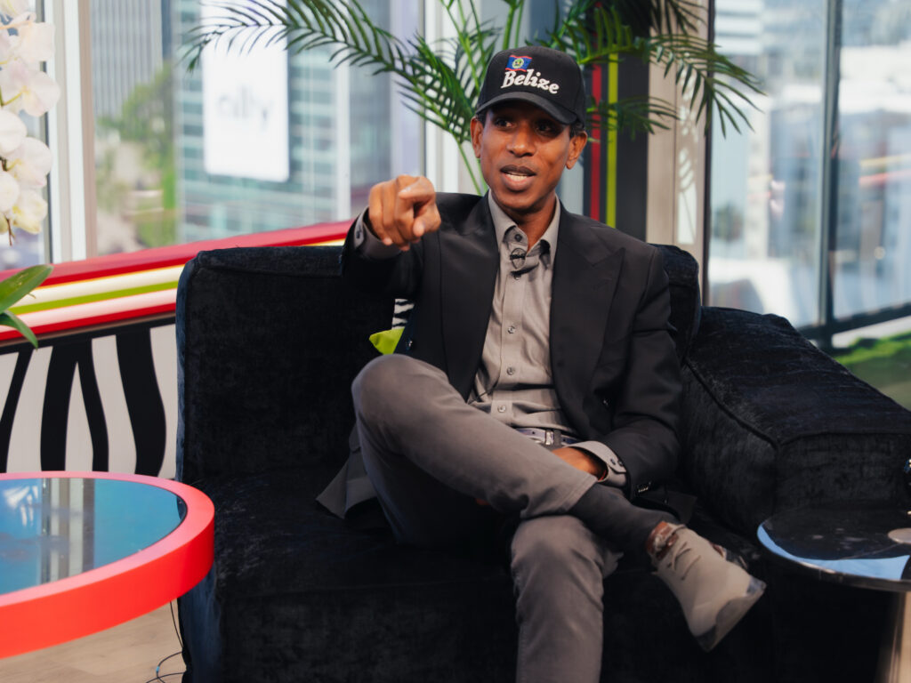 Shyne On 'The Jason Lee Show'