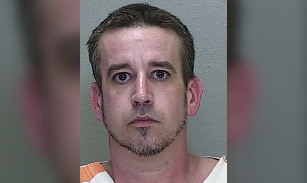 Florida Dad Allegedly Killed His Infant Son With a Leaf Blower Because He Thought It Would Be “Fun”