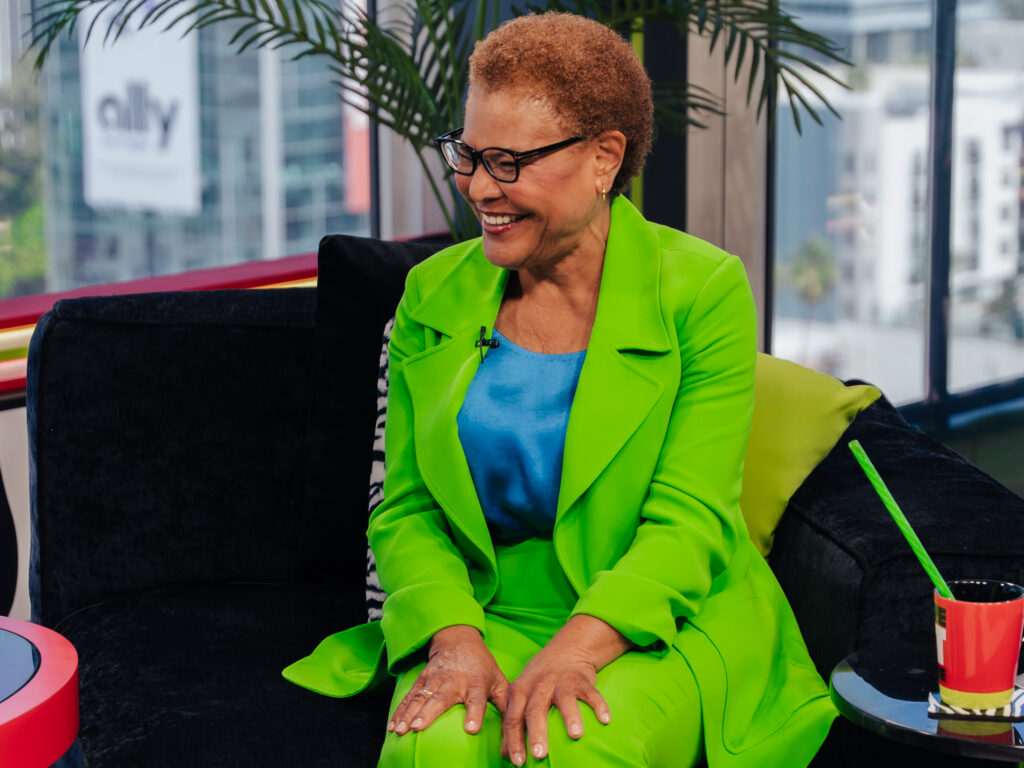 Karen Bass On 'The Jason Lee Show'
