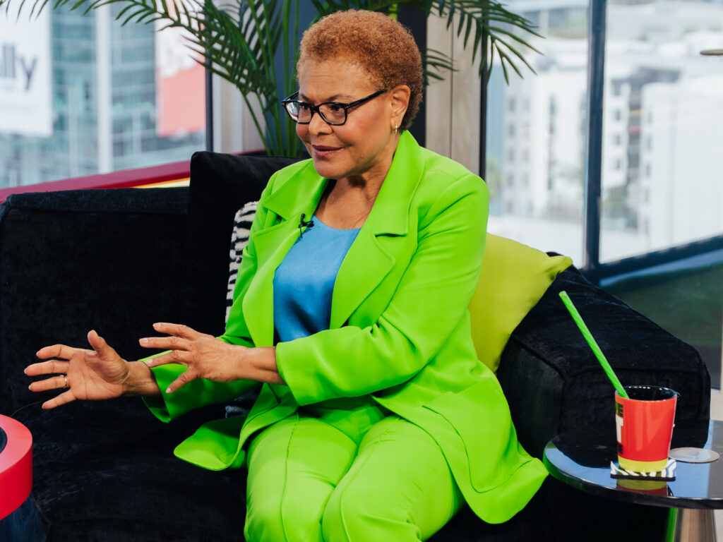 Karen Bass On 'The Jason Lee Show'