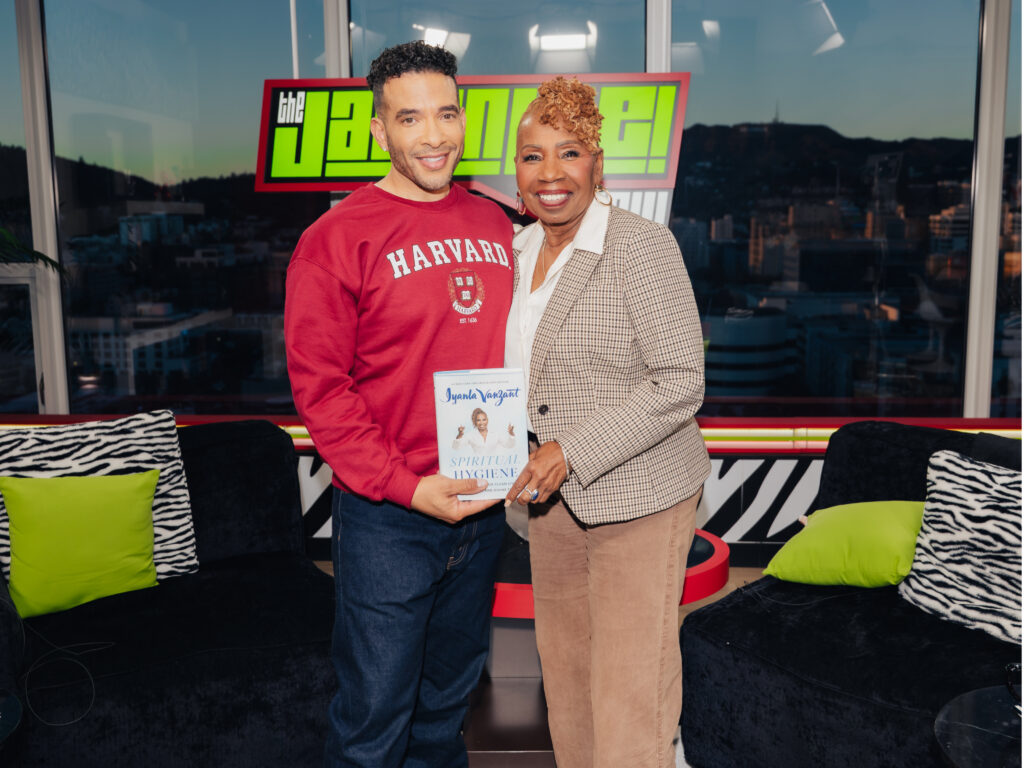 Iyanla Vanzant And Jason Lee On 'The Jason Lee Show'
