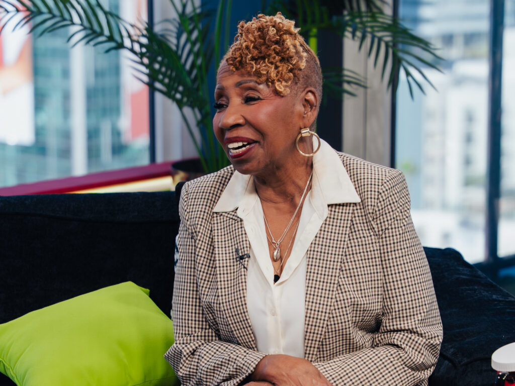 Iyanla Vanzant On 'The Jason Lee Show'