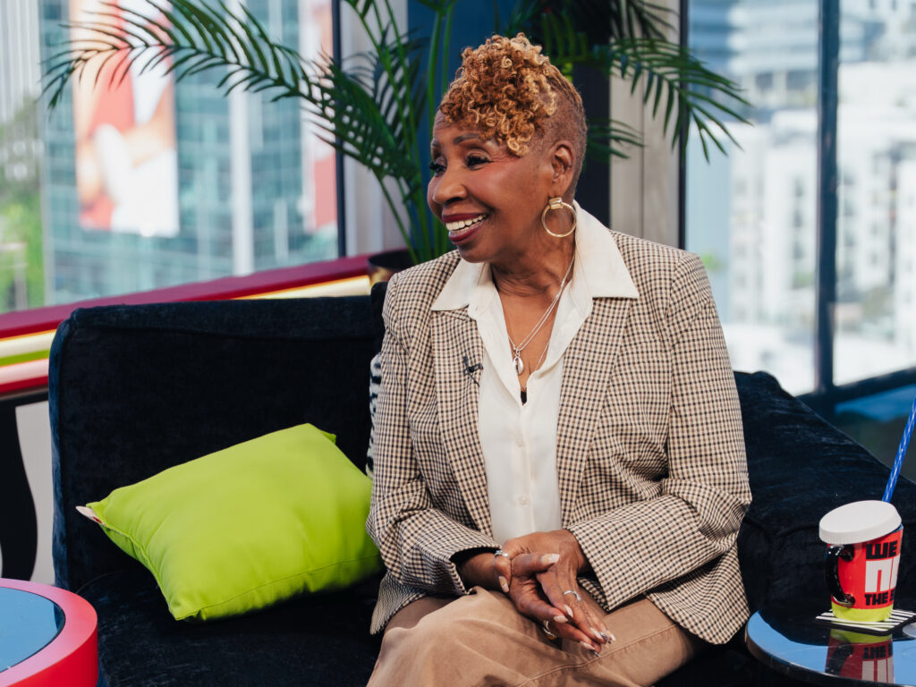 Iyanla Vanzant On 'The Jason Lee Show'